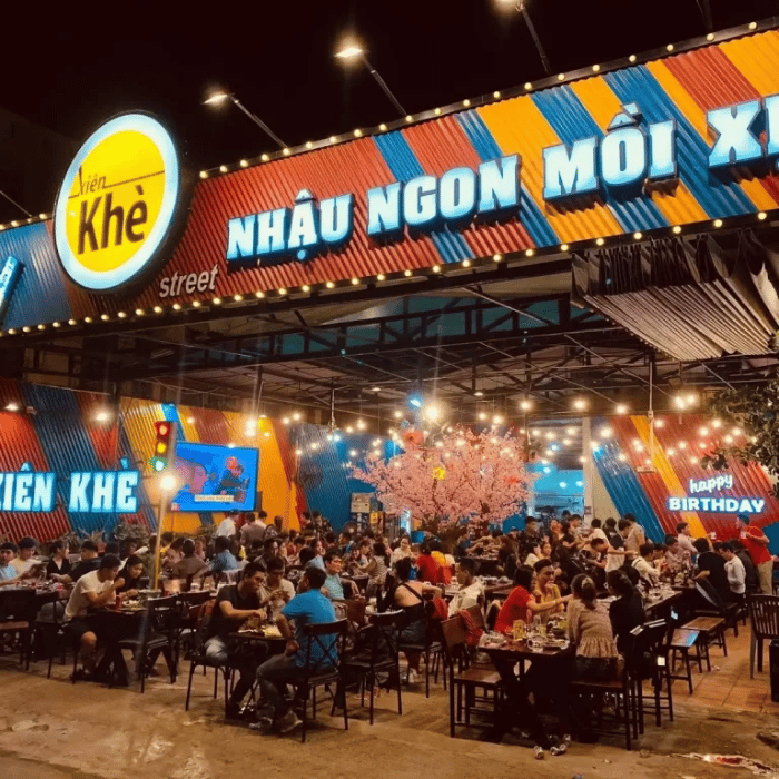 Thiết kế không gian sân vườn rộng rãi